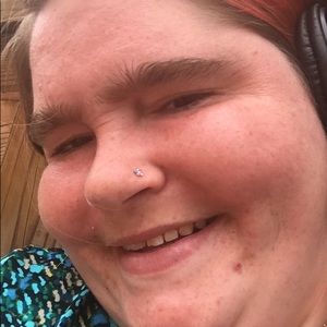 Meet your Posher, Felicia